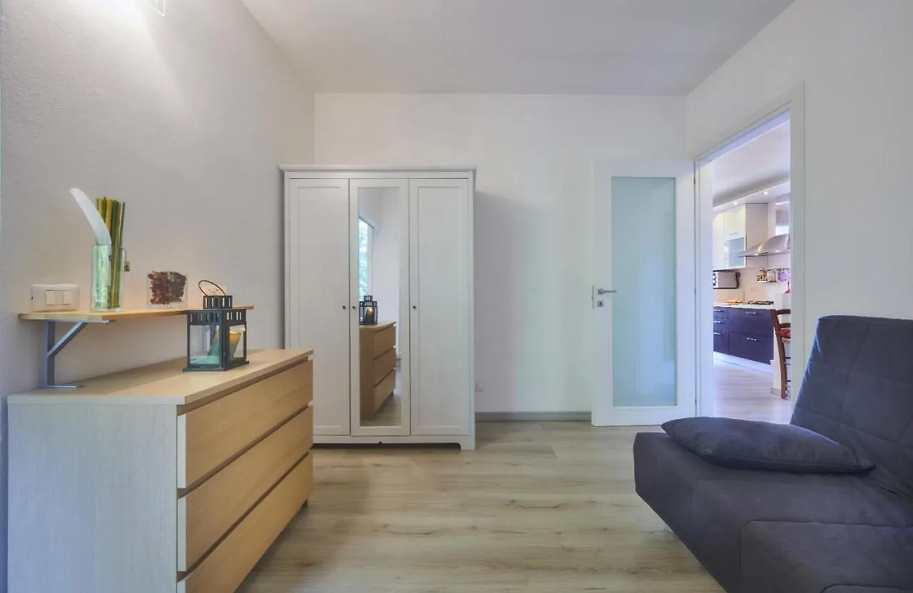 Nicola Flat Apartment Lierna 0*,  Italy